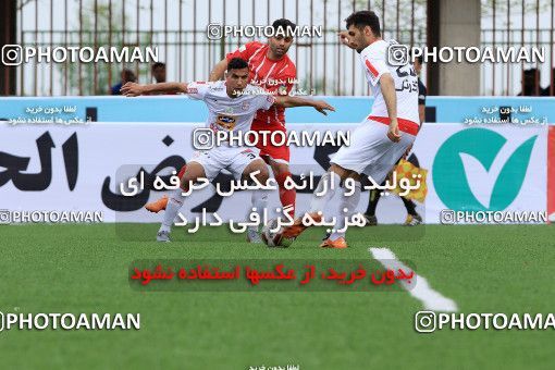 1135961, Rasht, Iran, لیگ برتر فوتبال ایران، Persian Gulf Cup، Week 28، Second Leg، Sepid Roud Rasht 1 v 0 Tractor Sazi on 2018/04/13 at Shahid Dr. Azodi Stadium