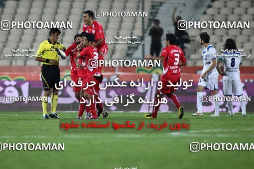 1136107, Tehran, Iran, لیگ برتر فوتبال ایران، Persian Gulf Cup، Week 10، First Leg، Persepolis 2 v 3 Malvan Bandar Anzali on 2010/10/10 at Azadi Stadium