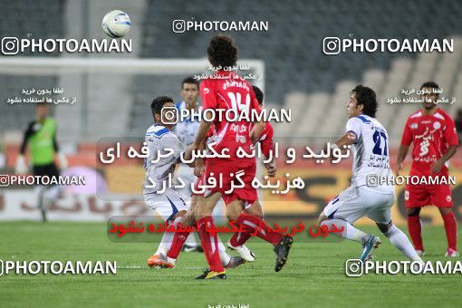 1136152, Tehran, Iran, لیگ برتر فوتبال ایران، Persian Gulf Cup، Week 10، First Leg، Persepolis 2 v 3 Malvan Bandar Anzali on 2010/10/10 at Azadi Stadium