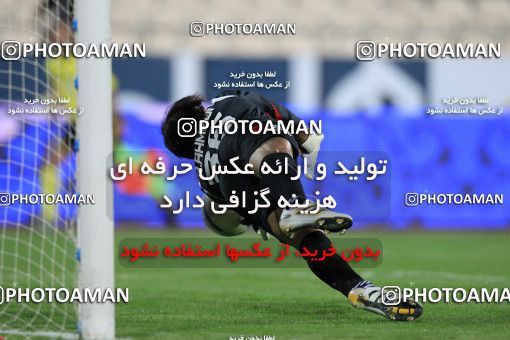 1151246, Tehran, Iran, لیگ برتر فوتبال ایران، Persian Gulf Cup، Week 10، First Leg، Persepolis 2 v 3 Malvan Bandar Anzali on 2010/10/10 at Azadi Stadium