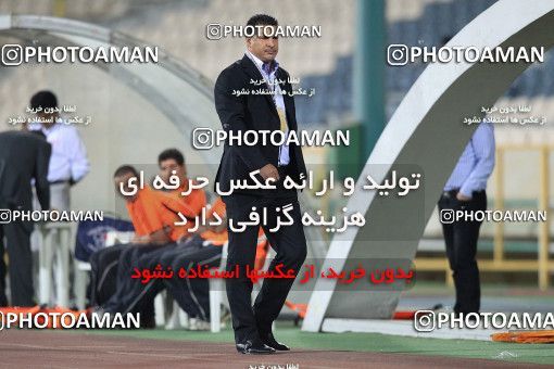 1151214, Tehran, Iran, لیگ برتر فوتبال ایران، Persian Gulf Cup، Week 10، First Leg، Persepolis 2 v 3 Malvan Bandar Anzali on 2010/10/10 at Azadi Stadium