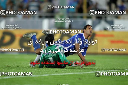 1150182, Tehran, [*parameter:4*], لیگ برتر فوتبال ایران، Persian Gulf Cup، Week 9، First Leg، Esteghlal 3 v 2 Saipa on 2010/09/17 at Azadi Stadium