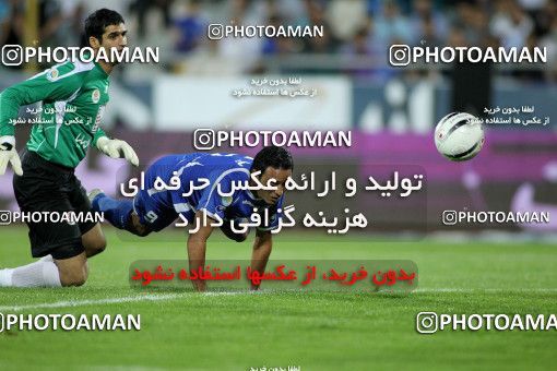 1150204, Tehran, [*parameter:4*], لیگ برتر فوتبال ایران، Persian Gulf Cup، Week 9، First Leg، Esteghlal 3 v 2 Saipa on 2010/09/17 at Azadi Stadium