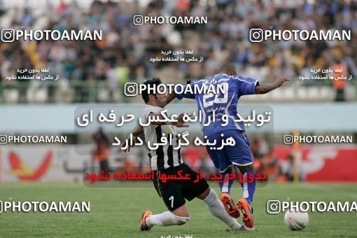 1151588, Qom, Iran, لیگ برتر فوتبال ایران، Persian Gulf Cup، Week 10، First Leg، Saba Qom 1 v 1 Esteghlal on 2010/10/10 at Yadegar-e Emam Stadium Qom