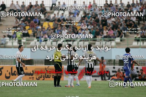 1151519, Qom, Iran, لیگ برتر فوتبال ایران، Persian Gulf Cup، Week 10، First Leg، Saba Qom 1 v 1 Esteghlal on 2010/10/10 at Yadegar-e Emam Stadium Qom