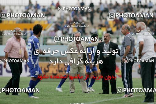 1151502, Qom, Iran, لیگ برتر فوتبال ایران، Persian Gulf Cup، Week 10، First Leg، Saba Qom 1 v 1 Esteghlal on 2010/10/10 at Yadegar-e Emam Stadium Qom