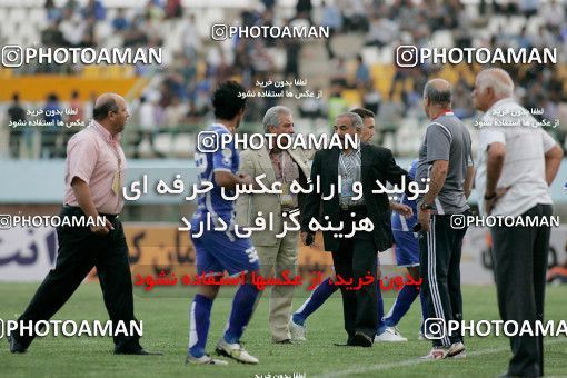 1151604, Qom, Iran, لیگ برتر فوتبال ایران، Persian Gulf Cup، Week 10، First Leg، Saba Qom 1 v 1 Esteghlal on 2010/10/10 at Yadegar-e Emam Stadium Qom