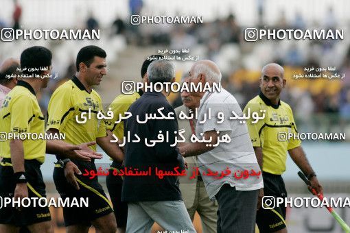 1151585, Qom, Iran, لیگ برتر فوتبال ایران، Persian Gulf Cup، Week 10، First Leg، Saba Qom 1 v 1 Esteghlal on 2010/10/10 at Yadegar-e Emam Stadium Qom