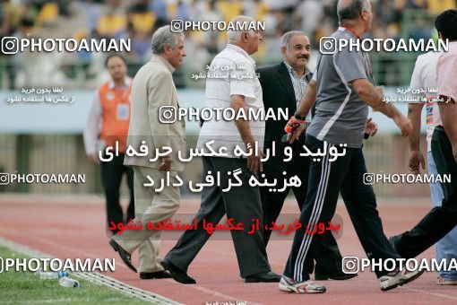 1151499, Qom, Iran, لیگ برتر فوتبال ایران، Persian Gulf Cup، Week 10، First Leg، Saba Qom 1 v 1 Esteghlal on 2010/10/10 at Yadegar-e Emam Stadium Qom