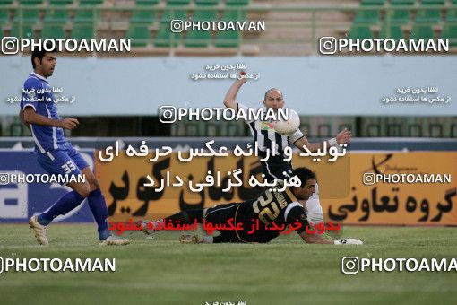 1151532, Qom, Iran, لیگ برتر فوتبال ایران، Persian Gulf Cup، Week 10، First Leg، Saba Qom 1 v 1 Esteghlal on 2010/10/10 at Yadegar-e Emam Stadium Qom