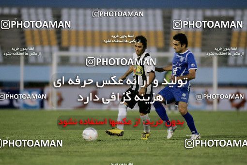 1151527, Qom, Iran, لیگ برتر فوتبال ایران، Persian Gulf Cup، Week 10، First Leg، Saba Qom 1 v 1 Esteghlal on 2010/10/10 at Yadegar-e Emam Stadium Qom