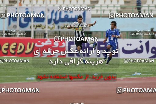 1151651, Qom, Iran, لیگ برتر فوتبال ایران، Persian Gulf Cup، Week 10، First Leg، Saba Qom 1 v 1 Esteghlal on 2010/10/10 at Yadegar-e Emam Stadium Qom