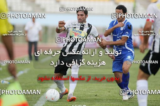 1151665, Qom, Iran, لیگ برتر فوتبال ایران، Persian Gulf Cup، Week 10، First Leg، Saba Qom 1 v 1 Esteghlal on 2010/10/10 at Yadegar-e Emam Stadium Qom