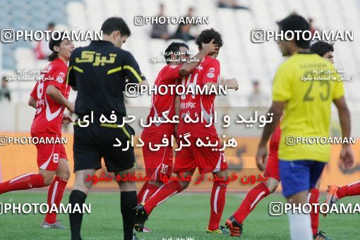 1152181, Tehran, , جام حذفی فوتبال ایران, 1/16 stage, , Persepolis 5 v 1  on 2010/10/20 at Azadi Stadium
