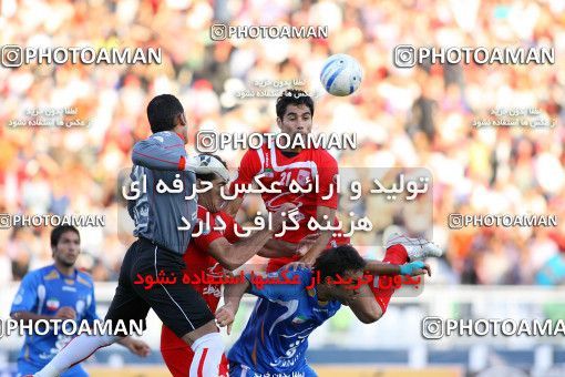 1152758, لیگ برتر فوتبال ایران، Persian Gulf Cup، Week 12، First Leg، 2010/10/24، Tabriz، Yadegar-e Emam Stadium، Tractor Sazi 1 - ۱ Esteghlal