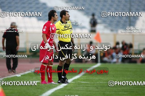 1153029, Tehran, [*parameter:4*], لیگ برتر فوتبال ایران، Persian Gulf Cup، Week 12، First Leg، Persepolis 2 v 0 Zob Ahan Esfahan on 2010/10/25 at Azadi Stadium