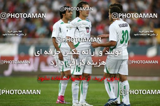 1152825, Tehran, [*parameter:4*], لیگ برتر فوتبال ایران، Persian Gulf Cup، Week 12، First Leg، Persepolis 2 v 0 Zob Ahan Esfahan on 2010/10/25 at Azadi Stadium