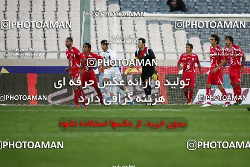 1152896, Tehran, [*parameter:4*], لیگ برتر فوتبال ایران، Persian Gulf Cup، Week 12، First Leg، Persepolis 2 v 0 Zob Ahan Esfahan on 2010/10/25 at Azadi Stadium