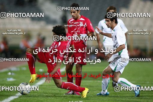 1153017, Tehran, [*parameter:4*], لیگ برتر فوتبال ایران، Persian Gulf Cup، Week 12، First Leg، Persepolis 2 v 0 Zob Ahan Esfahan on 2010/10/25 at Azadi Stadium