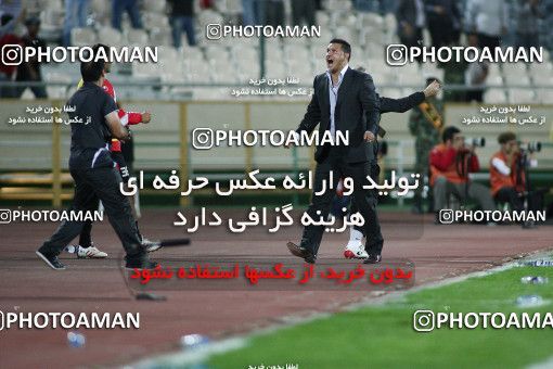 1152890, Tehran, [*parameter:4*], لیگ برتر فوتبال ایران، Persian Gulf Cup، Week 12، First Leg، Persepolis 2 v 0 Zob Ahan Esfahan on 2010/10/25 at Azadi Stadium