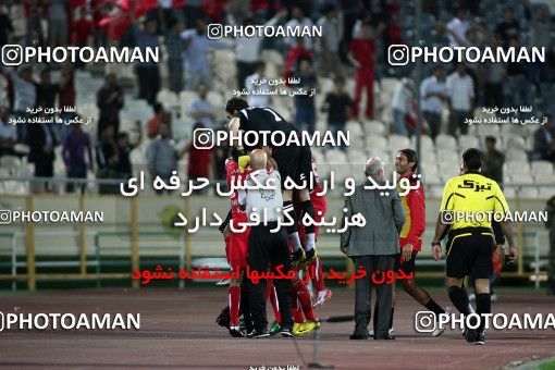1153039, Tehran, [*parameter:4*], لیگ برتر فوتبال ایران، Persian Gulf Cup، Week 12، First Leg، Persepolis 2 v 0 Zob Ahan Esfahan on 2010/10/25 at Azadi Stadium