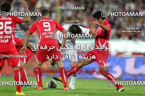 1153220, Tehran, [*parameter:4*], لیگ برتر فوتبال ایران، Persian Gulf Cup، Week 12، First Leg، Persepolis 2 v 0 Zob Ahan Esfahan on 2010/10/25 at Azadi Stadium