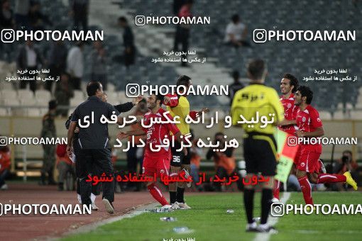 1153203, Tehran, [*parameter:4*], لیگ برتر فوتبال ایران، Persian Gulf Cup، Week 12، First Leg، Persepolis 2 v 0 Zob Ahan Esfahan on 2010/10/25 at Azadi Stadium