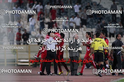 1153207, Tehran, [*parameter:4*], لیگ برتر فوتبال ایران، Persian Gulf Cup، Week 12، First Leg، Persepolis 2 v 0 Zob Ahan Esfahan on 2010/10/25 at Azadi Stadium