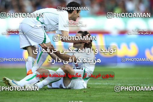 1153321, Tehran, [*parameter:4*], لیگ برتر فوتبال ایران، Persian Gulf Cup، Week 12، First Leg، Persepolis 2 v 0 Zob Ahan Esfahan on 2010/10/25 at Azadi Stadium