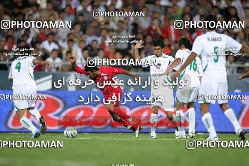 1153609, Tehran, [*parameter:4*], لیگ برتر فوتبال ایران، Persian Gulf Cup، Week 12، First Leg، Persepolis 2 v 0 Zob Ahan Esfahan on 2010/10/25 at Azadi Stadium