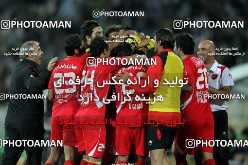 1153493, Tehran, [*parameter:4*], لیگ برتر فوتبال ایران، Persian Gulf Cup، Week 12، First Leg، Persepolis 2 v 0 Zob Ahan Esfahan on 2010/10/25 at Azadi Stadium