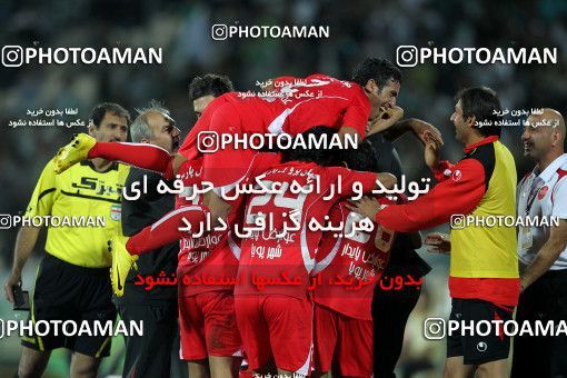 1153381, Tehran, [*parameter:4*], لیگ برتر فوتبال ایران، Persian Gulf Cup، Week 12، First Leg، Persepolis 2 v 0 Zob Ahan Esfahan on 2010/10/25 at Azadi Stadium