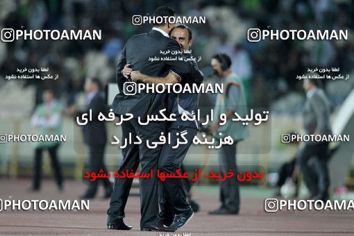 1153432, Tehran, [*parameter:4*], لیگ برتر فوتبال ایران، Persian Gulf Cup، Week 12، First Leg، Persepolis 2 v 0 Zob Ahan Esfahan on 2010/10/25 at Azadi Stadium