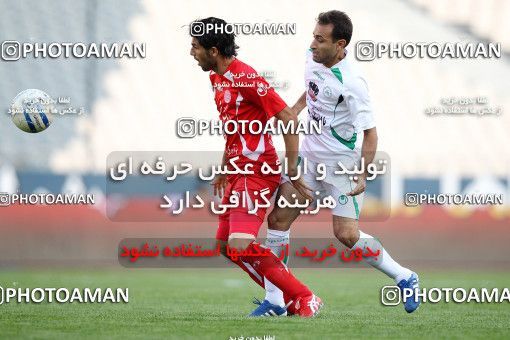 1153661, Tehran, [*parameter:4*], لیگ برتر فوتبال ایران، Persian Gulf Cup، Week 12، First Leg، Persepolis 2 v 0 Zob Ahan Esfahan on 2010/10/25 at Azadi Stadium