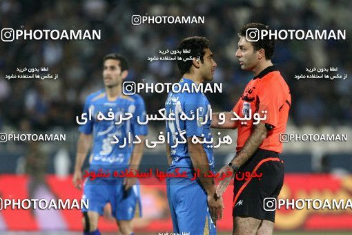 1153959, Tehran, [*parameter:4*], لیگ برتر فوتبال ایران، Persian Gulf Cup، Week 13، First Leg، Esteghlal 1 v 0 Rah Ahan on 2010/10/29 at Azadi Stadium
