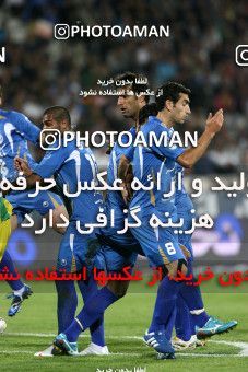1153921, Tehran, [*parameter:4*], لیگ برتر فوتبال ایران، Persian Gulf Cup، Week 13، First Leg، Esteghlal 1 v 0 Rah Ahan on 2010/10/29 at Azadi Stadium