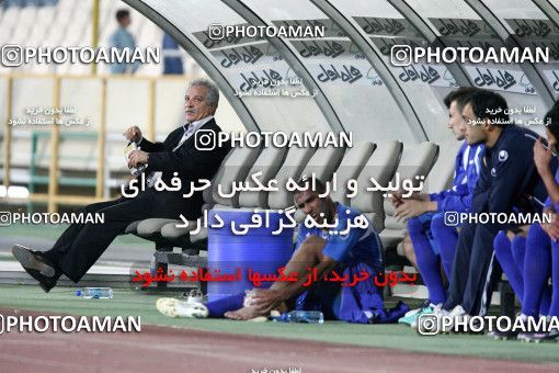 1153966, Tehran, [*parameter:4*], لیگ برتر فوتبال ایران، Persian Gulf Cup، Week 13، First Leg، Esteghlal 1 v 0 Rah Ahan on 2010/10/29 at Azadi Stadium