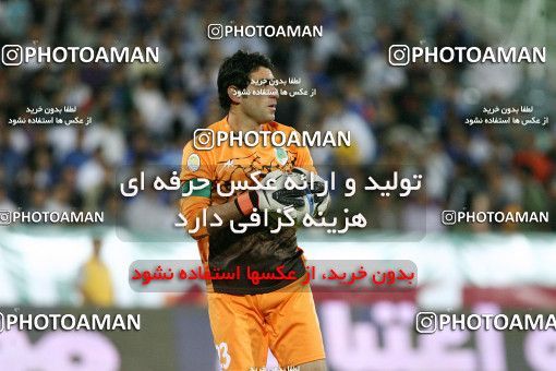 1153939, Tehran, [*parameter:4*], لیگ برتر فوتبال ایران، Persian Gulf Cup، Week 13، First Leg، Esteghlal 1 v 0 Rah Ahan on 2010/10/29 at Azadi Stadium