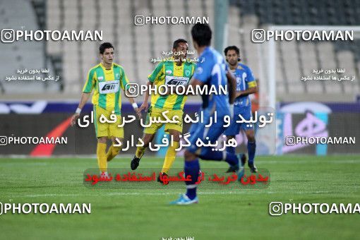 1154207, Tehran, [*parameter:4*], لیگ برتر فوتبال ایران، Persian Gulf Cup، Week 13، First Leg، Esteghlal 1 v 0 Rah Ahan on 2010/10/29 at Azadi Stadium