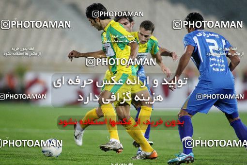1154145, Tehran, [*parameter:4*], لیگ برتر فوتبال ایران، Persian Gulf Cup، Week 13، First Leg، Esteghlal 1 v 0 Rah Ahan on 2010/10/29 at Azadi Stadium