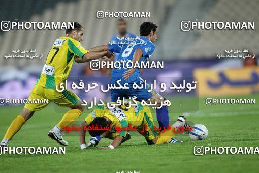 1154185, Tehran, [*parameter:4*], لیگ برتر فوتبال ایران، Persian Gulf Cup، Week 13، First Leg، Esteghlal 1 v 0 Rah Ahan on 2010/10/29 at Azadi Stadium