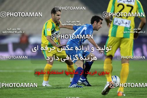 1154106, Tehran, [*parameter:4*], لیگ برتر فوتبال ایران، Persian Gulf Cup، Week 13، First Leg، Esteghlal 1 v 0 Rah Ahan on 2010/10/29 at Azadi Stadium