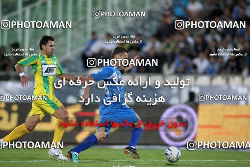 1154169, Tehran, [*parameter:4*], لیگ برتر فوتبال ایران، Persian Gulf Cup، Week 13، First Leg، Esteghlal 1 v 0 Rah Ahan on 2010/10/29 at Azadi Stadium