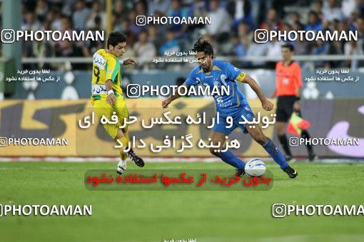 1154234, Tehran, [*parameter:4*], لیگ برتر فوتبال ایران، Persian Gulf Cup، Week 13، First Leg، Esteghlal 1 v 0 Rah Ahan on 2010/10/29 at Azadi Stadium