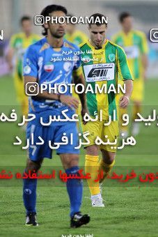 1154233, Tehran, [*parameter:4*], لیگ برتر فوتبال ایران، Persian Gulf Cup، Week 13، First Leg، Esteghlal 1 v 0 Rah Ahan on 2010/10/29 at Azadi Stadium