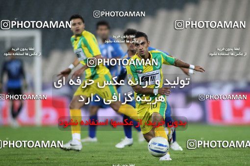 1154069, Tehran, [*parameter:4*], لیگ برتر فوتبال ایران، Persian Gulf Cup، Week 13، First Leg، Esteghlal 1 v 0 Rah Ahan on 2010/10/29 at Azadi Stadium