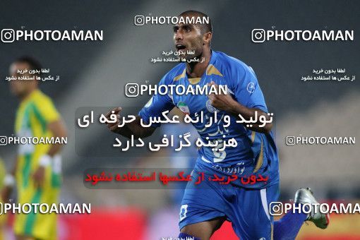 1154183, Tehran, [*parameter:4*], لیگ برتر فوتبال ایران، Persian Gulf Cup، Week 13، First Leg، Esteghlal 1 v 0 Rah Ahan on 2010/10/29 at Azadi Stadium