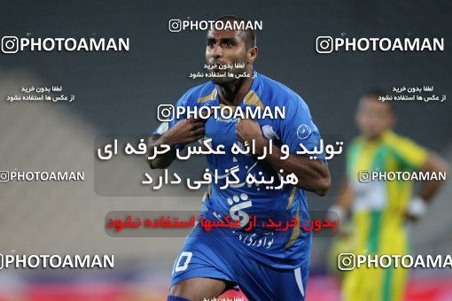 1154054, Tehran, [*parameter:4*], لیگ برتر فوتبال ایران، Persian Gulf Cup، Week 13، First Leg، Esteghlal 1 v 0 Rah Ahan on 2010/10/29 at Azadi Stadium