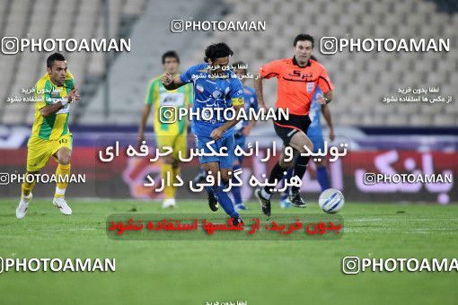 1154112, Tehran, [*parameter:4*], لیگ برتر فوتبال ایران، Persian Gulf Cup، Week 13، First Leg، Esteghlal 1 v 0 Rah Ahan on 2010/10/29 at Azadi Stadium