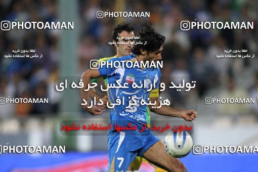 1154021, Tehran, [*parameter:4*], لیگ برتر فوتبال ایران، Persian Gulf Cup، Week 13، First Leg، Esteghlal 1 v 0 Rah Ahan on 2010/10/29 at Azadi Stadium